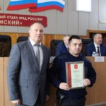 Глава города Ачинска наградил лучших участковых уполномоченных полиции