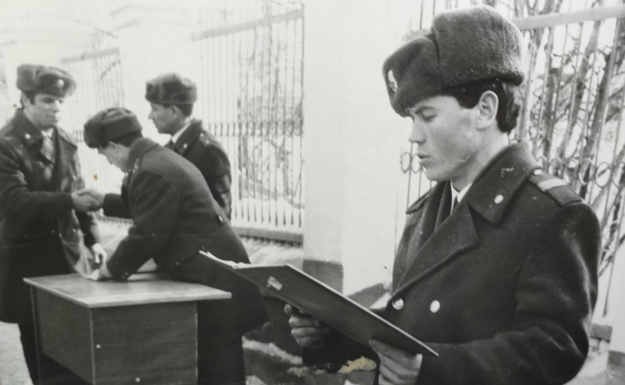 Торжественное принятие присяги молодыми сотрудниками милиции 1974