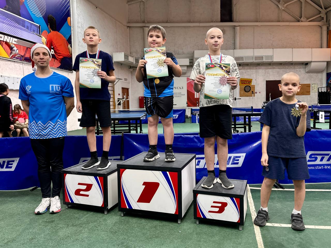 photo_2025-12-06_21-54-41