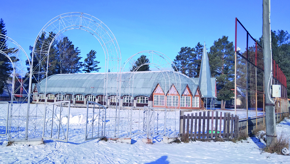 Дом, где занимаются декоративно-прикладным искусством