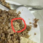 Роспотребнадзор проверит Мариинскую гимназию: там воспитанница нашла в тарелке червяка