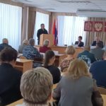 Замначальника отдела Госавтоинспекции Ачинска принял участие в обсуждении летнего отдыха детей